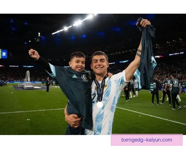 阿库尼亚防守能力持续提升，成为球队后防线不可或缺的一员