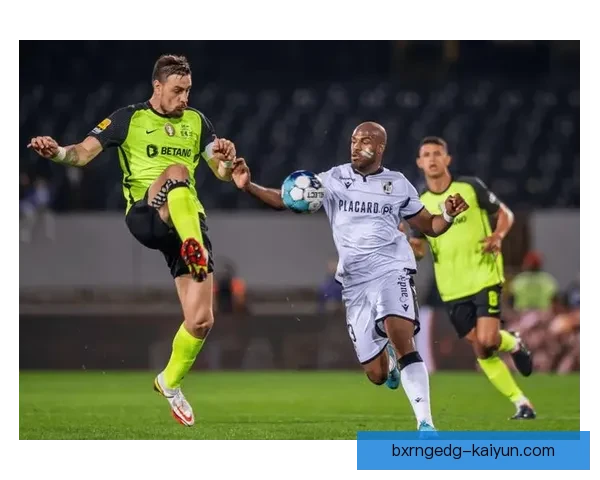 吉马良斯近期比赛回顾分析，表现稳健，球队状态持续提升。